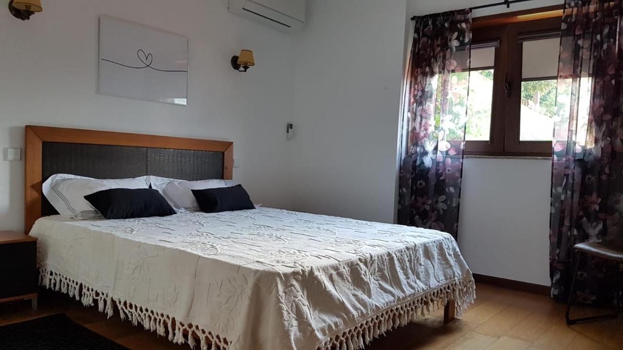 Sobreiro Apartamentos Rio Caldo Zewnętrze zdjęcie